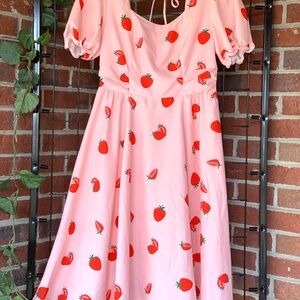 Pink Strawberry Print Casual Women's Dress